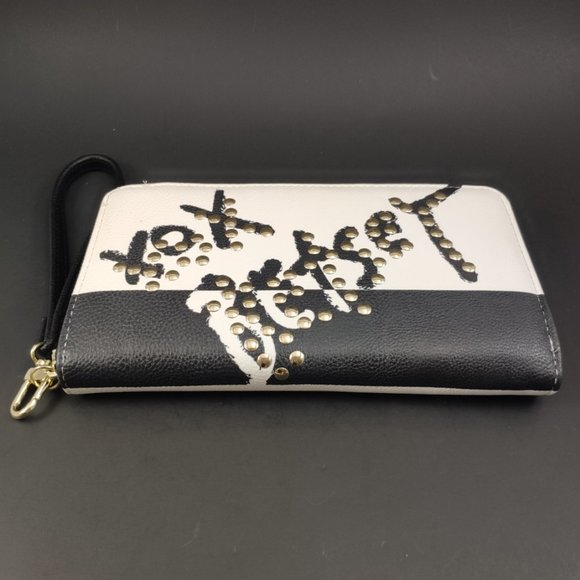 Betsey Johnson Wrist Clutch Wallet - Picture 2 of 8